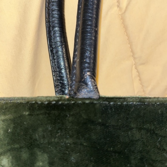 Velvet green handbag - Picture 9 of 10